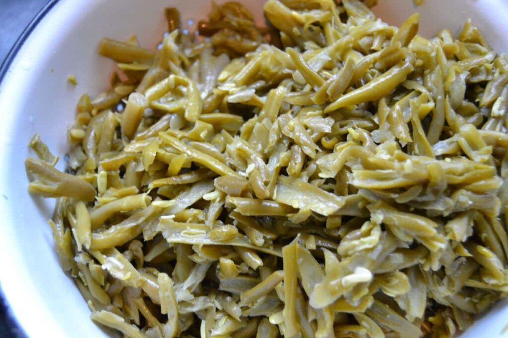 eingelegte saure Schnippelbohnen 