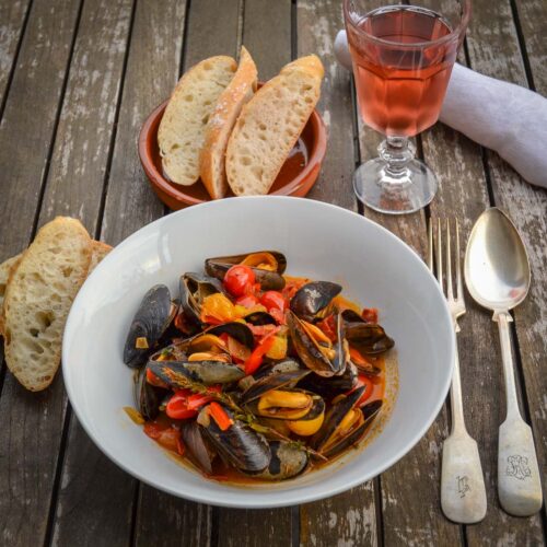 Mediterrane Miesmuscheln Rezept mit Chorizo