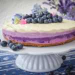 Frischkäsetorte no bake Rezept mit Blaubeeren