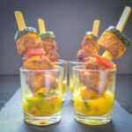 karibische Hähnchenspieße mit Mango-Salsa