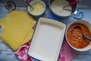 Zutaten Lasagne Rezept mit Bolognese und Béchamel Sauce