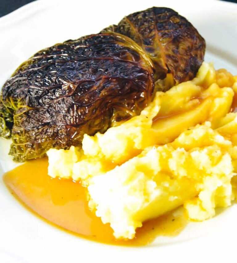 Kohlrouladen Rezept Omas klassische Wirsingrouladen - Kochen aus Liebe