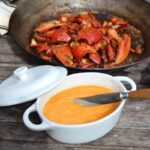 Hummerbutter aus Butter und Hummerschalen