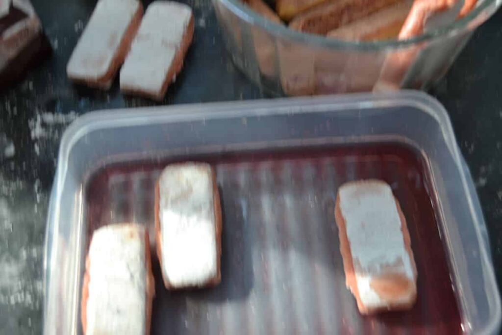 Kokos Himbeer Charlotte - Kochen aus Liebe Kokos Himbeer Charlotte - Kochen aus Liebe