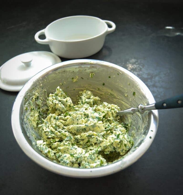 Kräuterbutter Rezept schnell selbstgemacht - Kochen aus Liebe