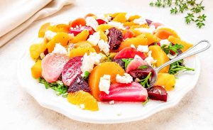 Rote Bete Salat Rezept mit Ringelbete, gelber Bete Orange und Feta