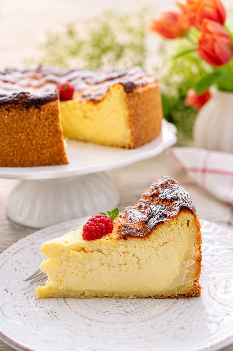 Omas Käsekuchen Rezept mit Quark  und Mürbeteig klassisch 