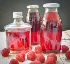 selbstgemachter Himbeersirup