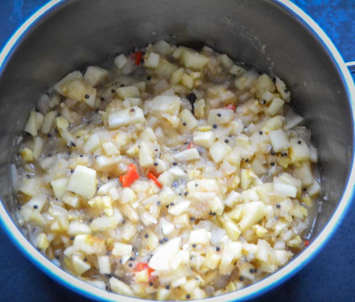 Apfelchutney Rezept mit Ingwer Zwiebel - Kochen aus Liebe