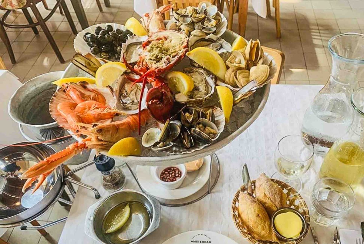 Französische Meeresfrüchte Platte mit Austern