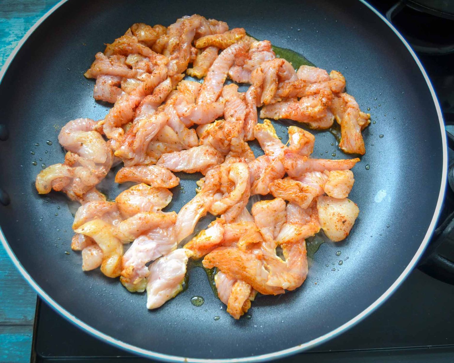 Putengeschnetzeltes Rezept mit Curry - Kochen aus Liebe Putengeschnetzeltes Rezept mit Curry - Kochen aus Liebe