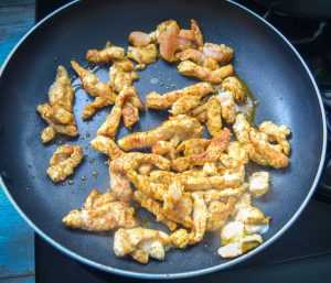 geschnetzelte Putenbrust braten