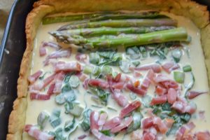Spargeltarte mit Bacon