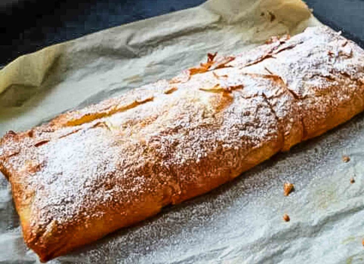 Birne Quitten Strudel mit Walnüssen 