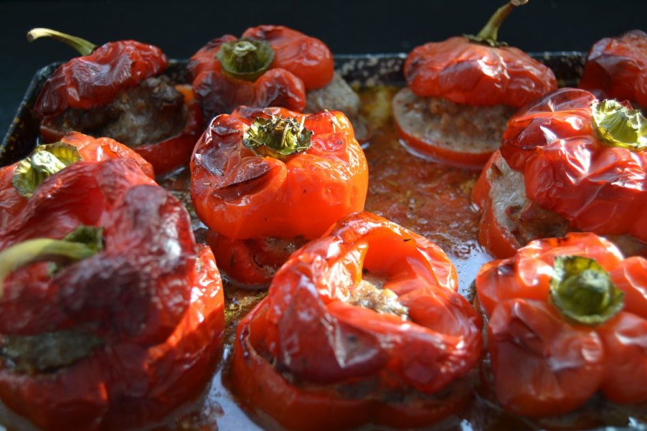 Gefüllte Paprikaschoten mit Hackfleisch - Kochen aus Liebe Gefüllte Paprikaschoten mit Hackfleisch - Kochen aus Liebe