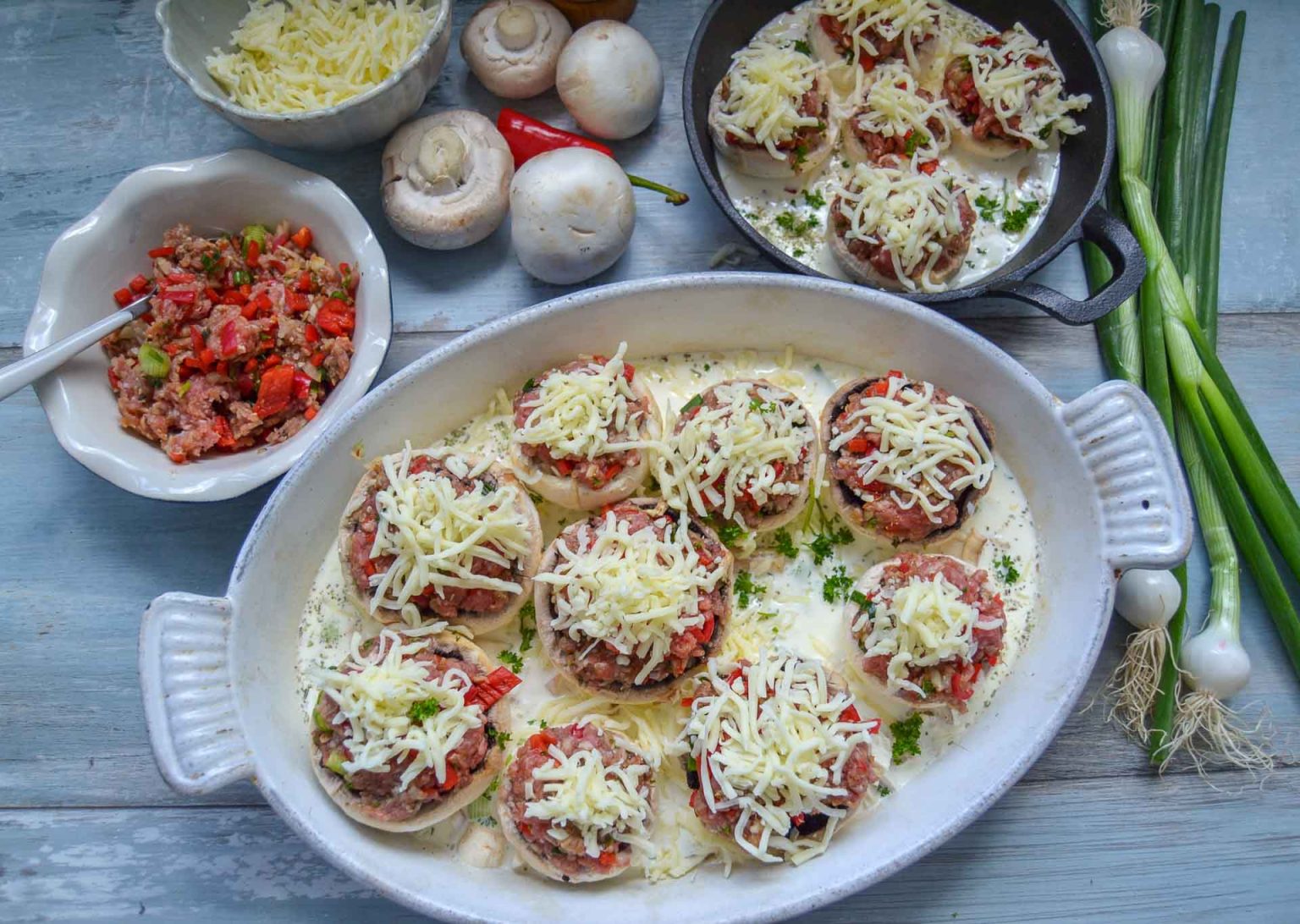 Gefüllte Champignons mit Hackfleisch und Käse - Kochen aus Liebe