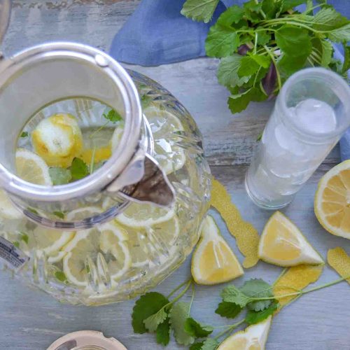 kalte Ente Zitronen Bowle Rezept mit Weißwein