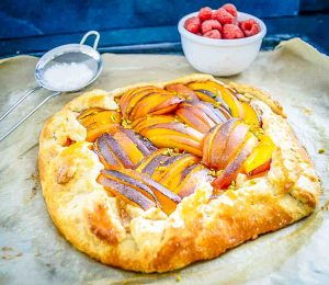 Mürbeteig Kuchen mit Nektarinen