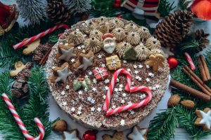 Frischkäse Torte mit Kirschen