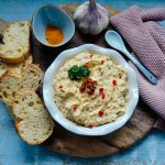 Herzhafter Curry Datteldip würzig cremig