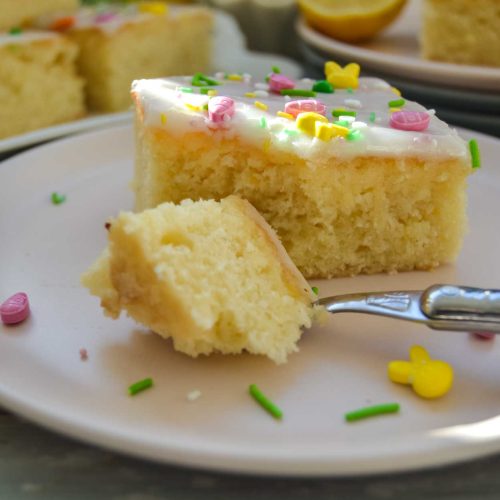 Saftiger Zitronenkuchen vom Blech