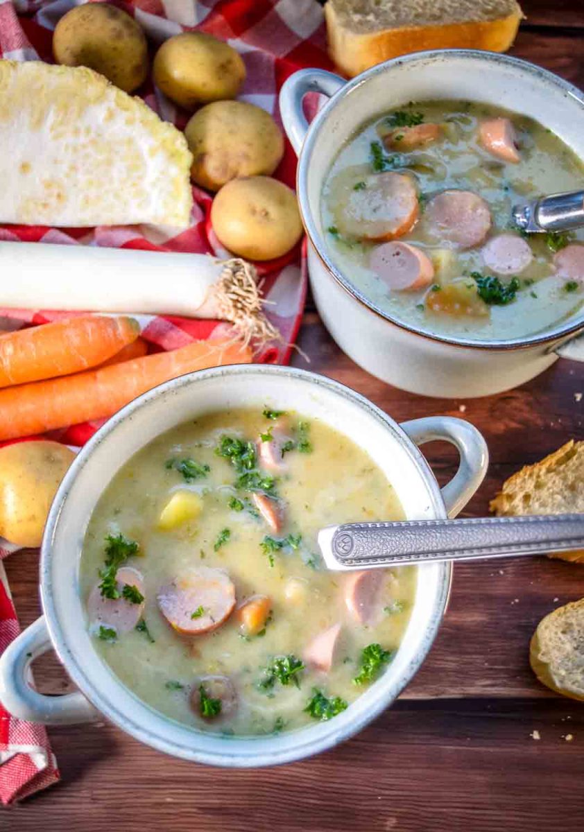 Kartoffelsuppe mit Würstchen