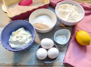 Zutaten Quark, Mehl, Zucker, Zitrone und Eier