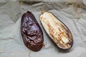 Aubergine grillen