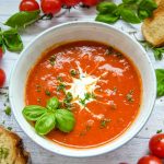 Tomatensuppe in Suppentasse