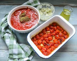 passierte und Ofen-Tomaten
