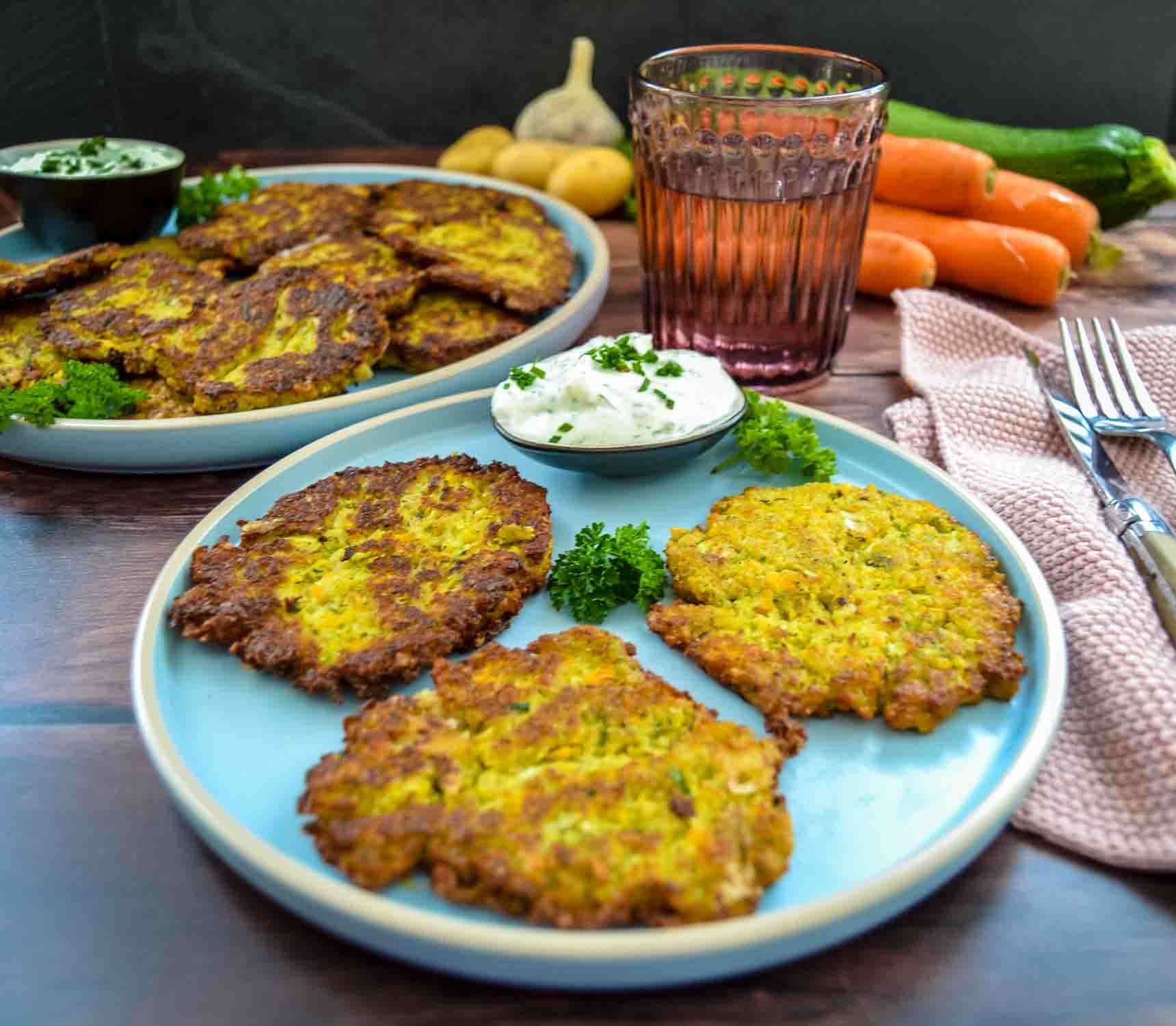 Gemüsepuffer mit Zucchini &amp; Möhre - Kochen aus Liebe