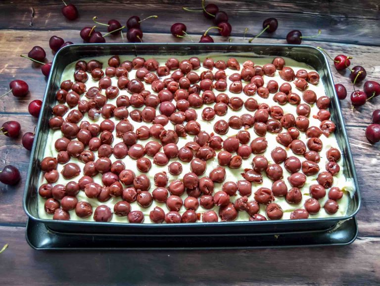 Kirsch Schmandkuchen vom Blech - Kochen aus Liebe