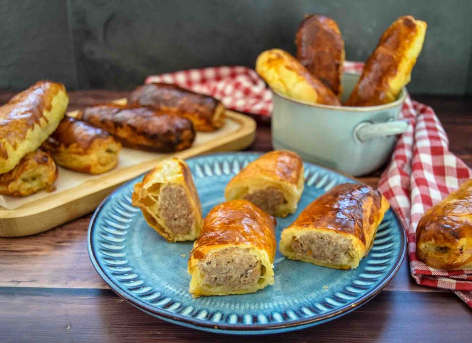 Blätterteig gefüllt herzhaft mit Mett - Kochen aus Liebe