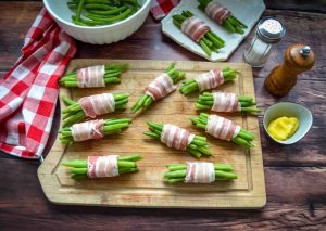 Bohnen im Speckmantel Zubereitung