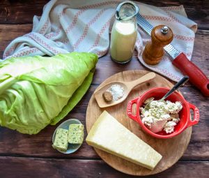 Zutaten Spitzkohl, Sahne, Gewürze, Parmesan und Frischkäse