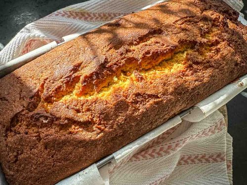 Omas saftiger Kürbiskuchen in der Kastenform