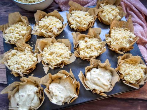 Muffinblech mit Muffins