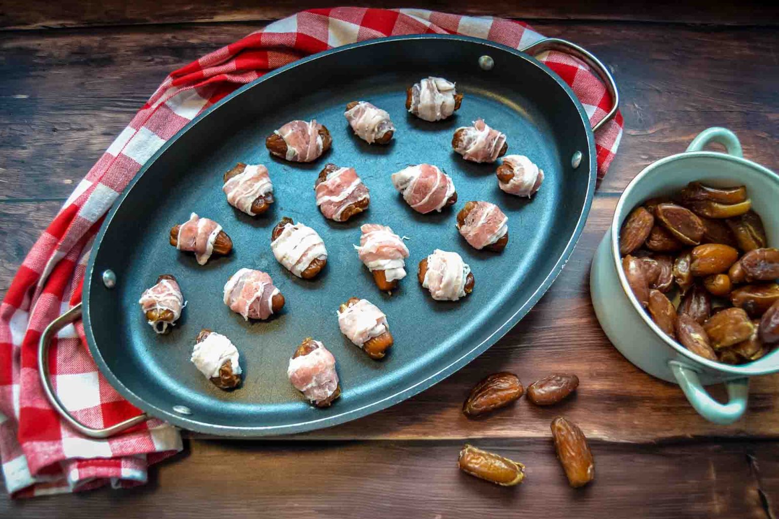 Datteln im Speckmantel - Kochen aus Liebe