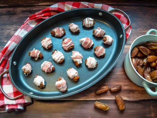 Datteln mit Speckmantel