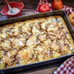 Zimtkuchen mit Apfel vom Blech