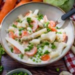 Zutaten Leipziger Allerlei mit Möhren, Erbsen, Blumenkohl, Spargel und Kohlrabi