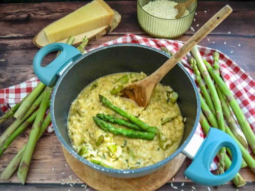 Cremiges Risotto mit grünem Spargel