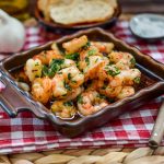 Spanisches Gambas al ajillo Rezept Garnelen in Knoblauchöl mit Chili