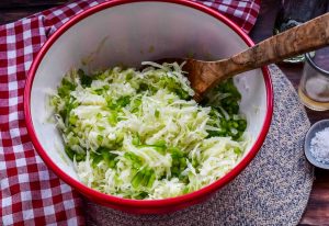einfacher Krautsalat mit Paprika